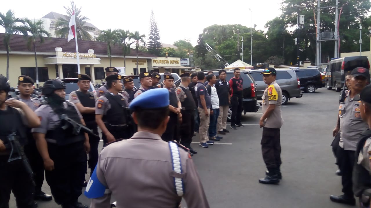 Berkenalan dengan Tim Raimas dan Srikandi Polresta Depok