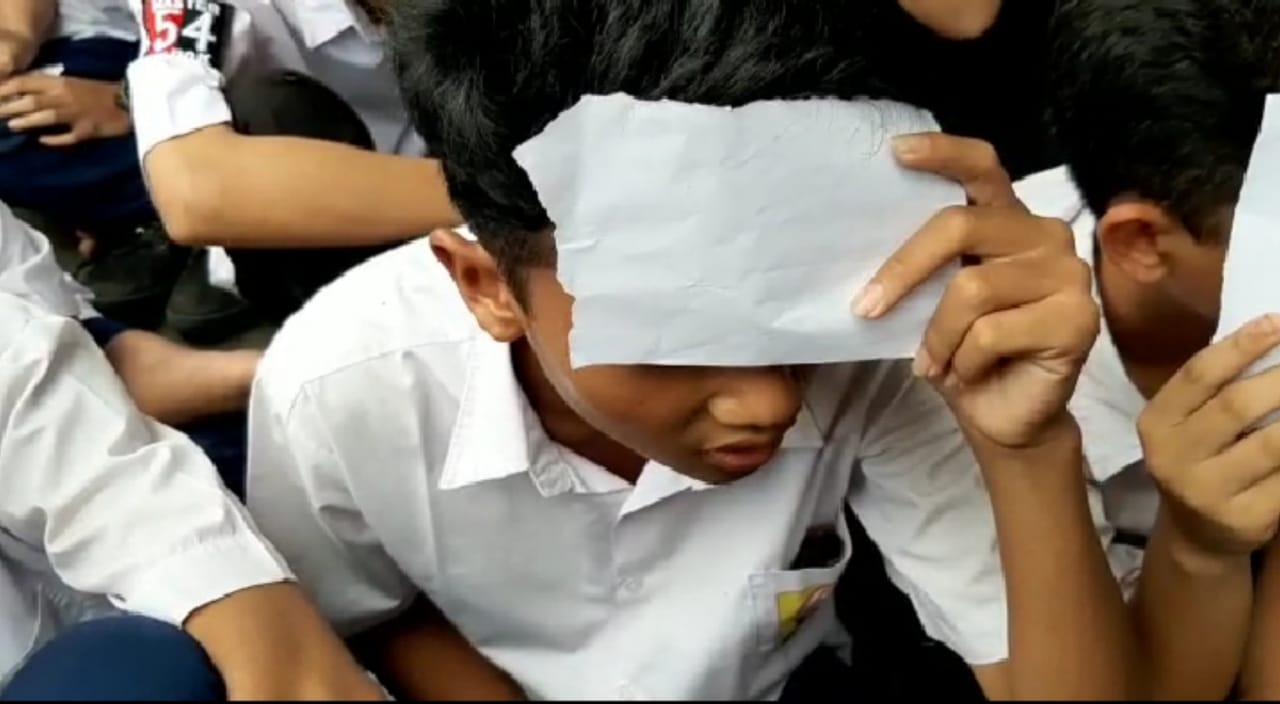 Diamankan Polisi, Puluhan Pelajar Depok Gagal Demo Tolak RUU KUHP & UU KPK