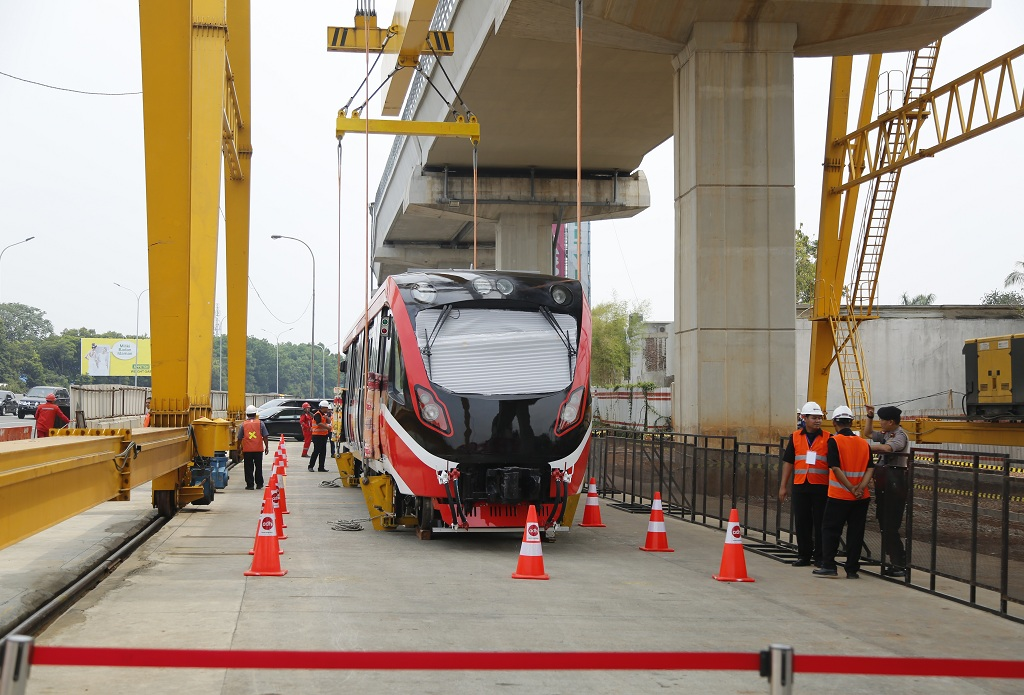 Pemkot Depok Ingin LRT Bisa Diakses di Pondok Cina Hingga Cinere