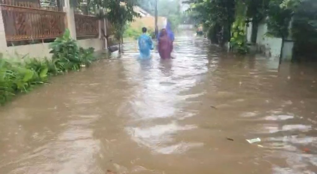 Banjir di Perumahan Sukatani, Tapos