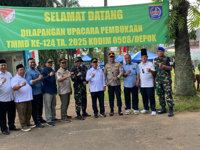 Buka TMMD ke-124 di Harjamukti, Wali Kota Depok Sebut Sebagai Bentuk Kolaborasi Pemkot dan TNI