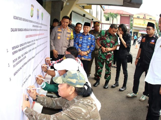 Delapan Ormas di Depok Sepakat Jaga Situasi Kondusif dan Dukung Iklim Ramah Investasi