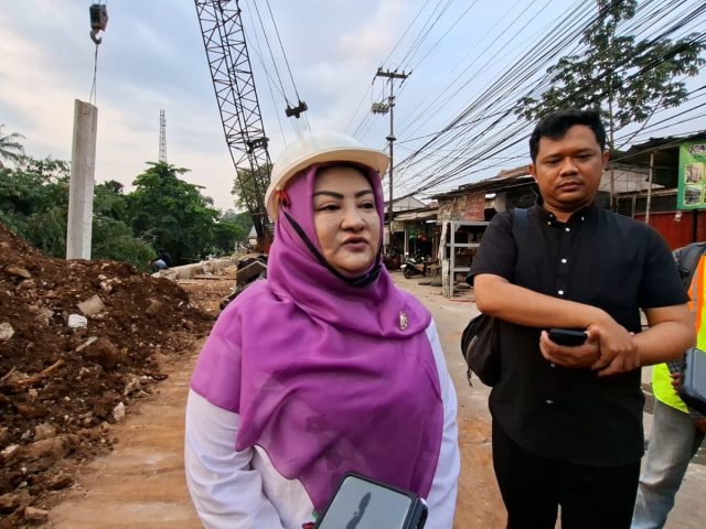 Pemkot Depok Gelontorkan Rp 3,8 Miliar untuk Pelebaran Jalan dan Pembangunan Turap di Cipayung