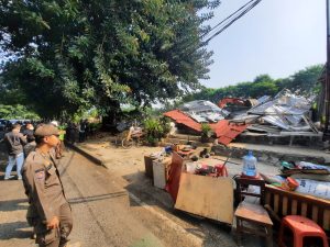 penertiban bangunan liar Juanda