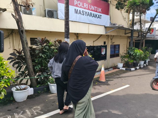 Siswi Korban Perundungan Teman Live Sosmed Buka-bukaan Soal Peristiwa yang Menimpanya