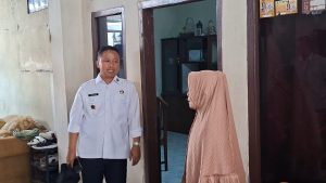 Wali Kota Depok kunjungi rumah rusak