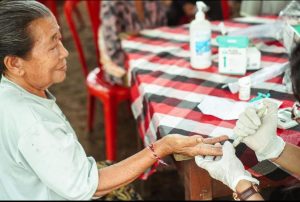 UI- UNUD periksa kesehatan