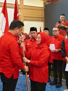 Pelantikan Yuni jadi Ketua DPC PDI-P Depok