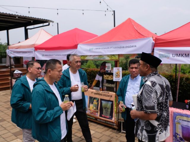 Komitmen Karabha Digdaya Tumbuh Bersama Warga Tapos dan Lingkungan Sekitar