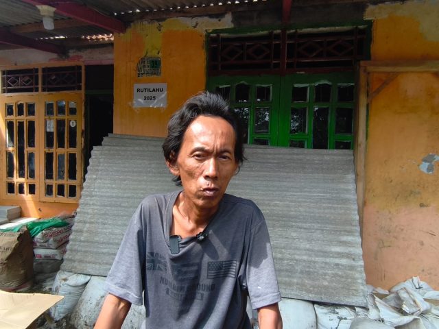 Cerita Pilu Ajat Penjual Es Gabus yang Dituduh Pakai Spons, Ditendang dan Dikurung Dalam Pos