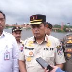 Pantau Langsung Pembongkaran Bangunan Ilegal di Atas Situ Tujuh Muara, Satpol PP : Tidak Ada Penghentian