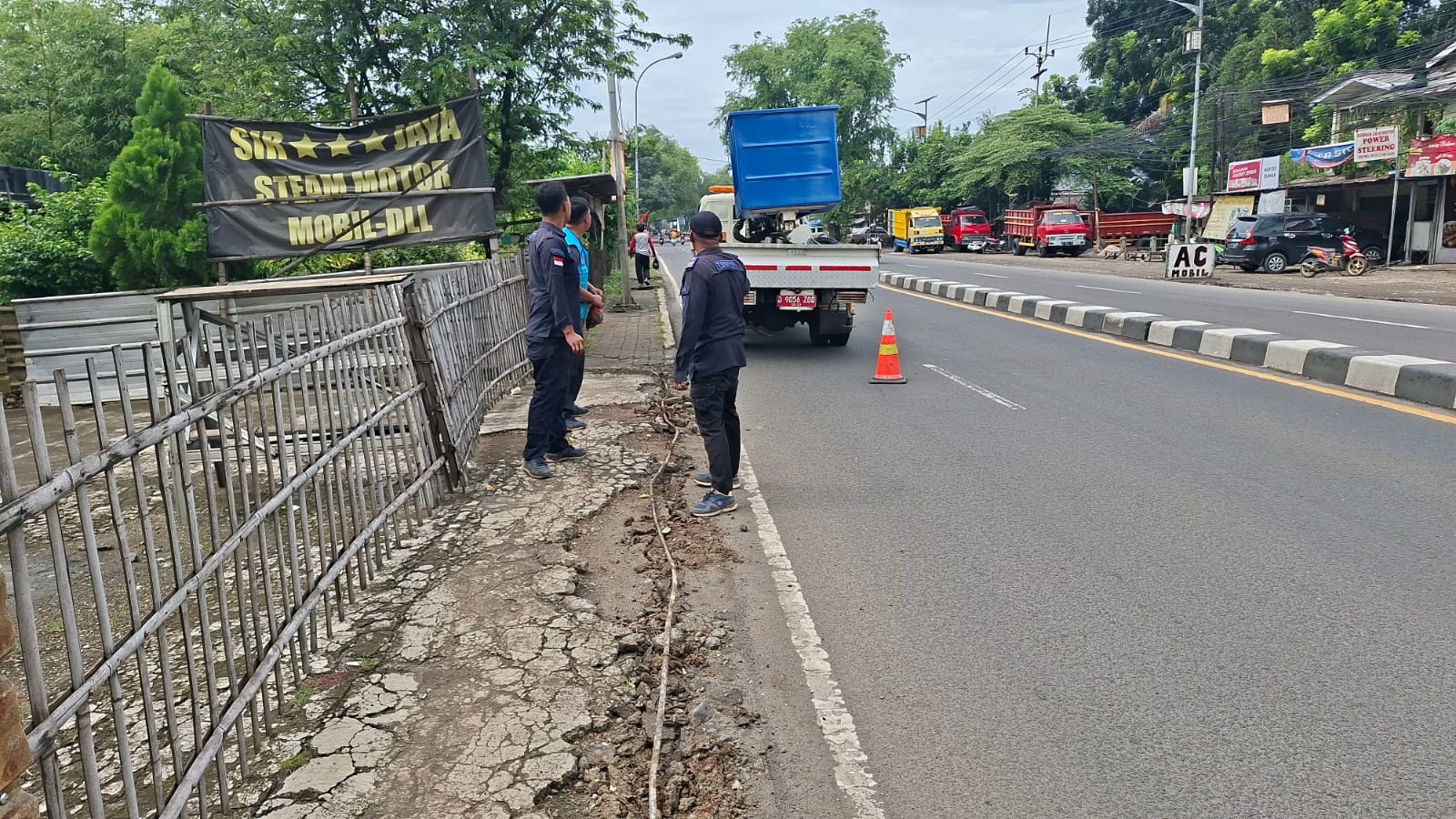 Kabel PJU korslet timbul asap