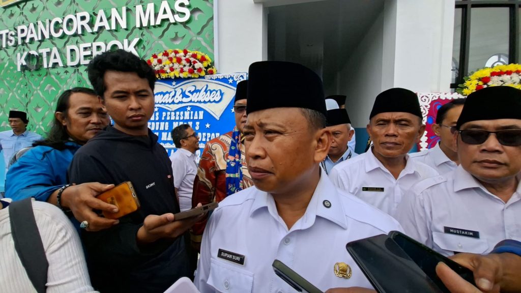 Wali Kota Depok Supian Suri