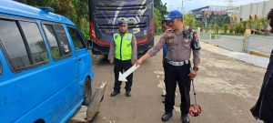 Olah TKP kecelakaan di Jalan Raya Bogor