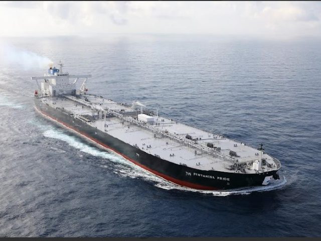 Dua Kapal Pertamina Bersiap Melintas Selat Hormuz