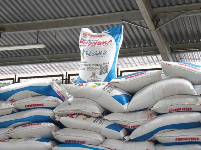 Di Tengah Krisis Pupuk Global, Prabowo Justru Pangkas Harga 20% untuk Petani