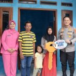 Polres Bogor Serahkan 13 Rumah ASRI Ke Warga