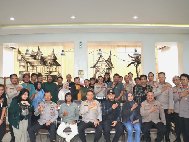 Bahas Situasi Keamanan Kota, Polres Depok Dengerin Curhatan Wartawan