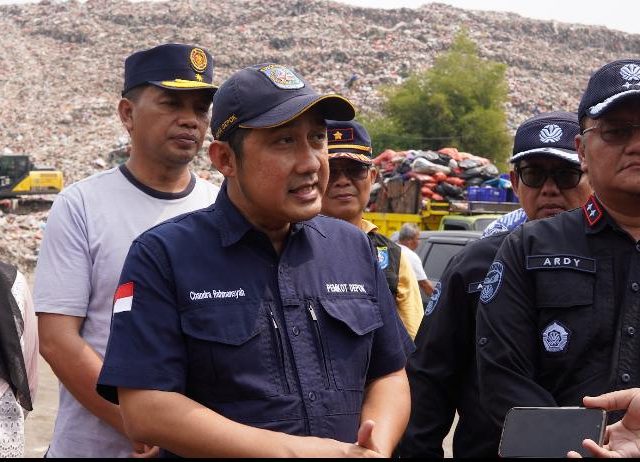 Kebakaran di TPA Cipayung Diduga Akibat Gas Metana