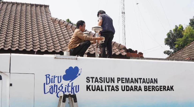 Mobil pemantau udara di TPA Cipayung