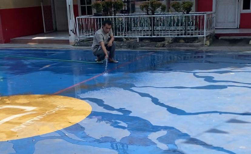 SDN Anyelir 1 dibersihkan dari debu vulkanik