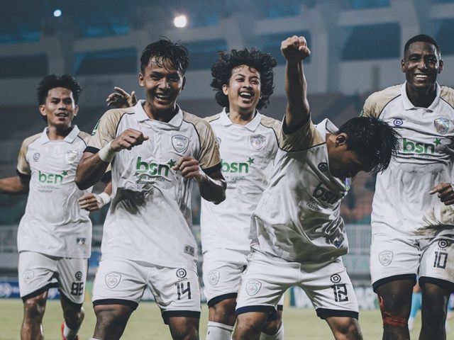 Persikad Depok Bangkit, Tumbangkan Semen Padang 2-1 Lewat Gol Dramatis Menit Akhir