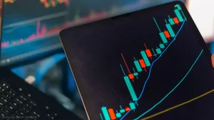 Saham IATA kini dimiliki PT Karya Pacific Investama, bukan Hary Tanoe atau MNC Group. Simak penjelasan lengkap manajemen soal perubahan kepemilikannya.