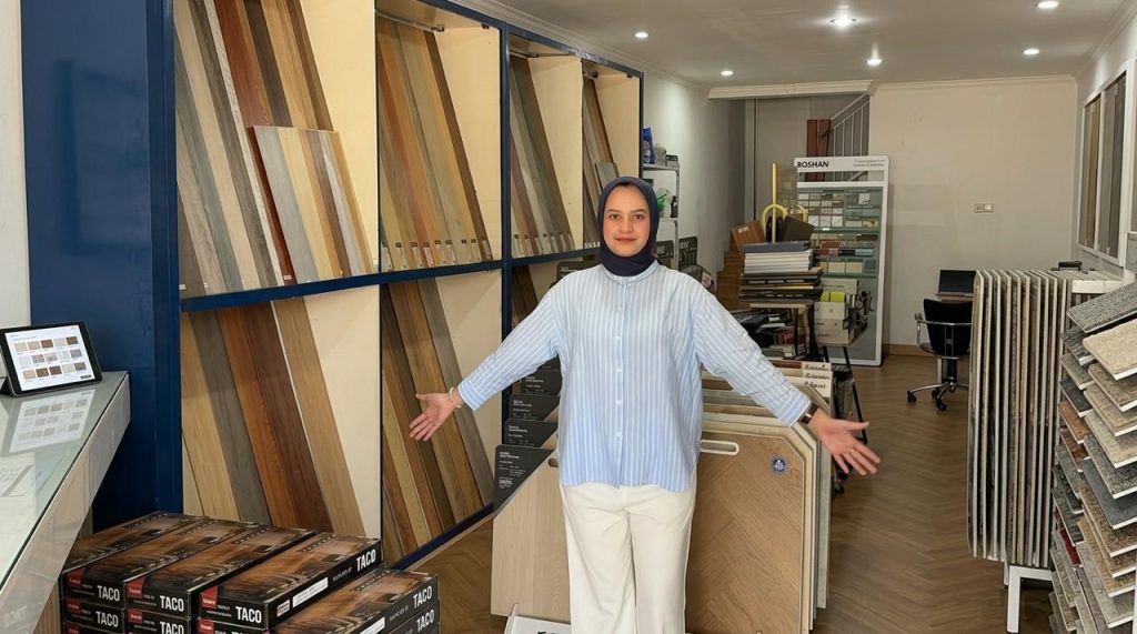 Cari toko lantai SPC dan vinyl di Depok? Ini 5 rekomendasi lengkap dengan alamat, jam buka, kontak, dan kisaran harga per meter persegi.